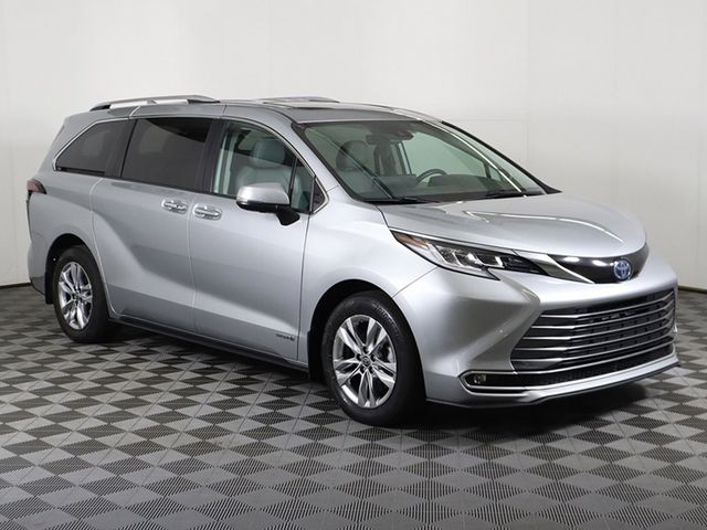 2021 Toyota Sienna Limited