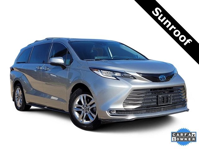 2021 Toyota Sienna Limited