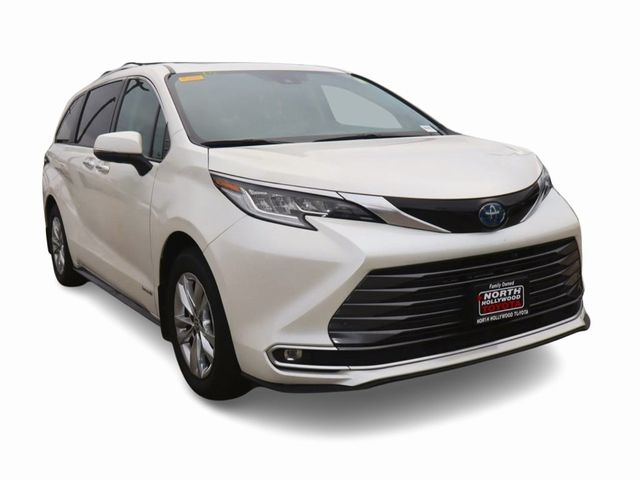 2021 Toyota Sienna Limited