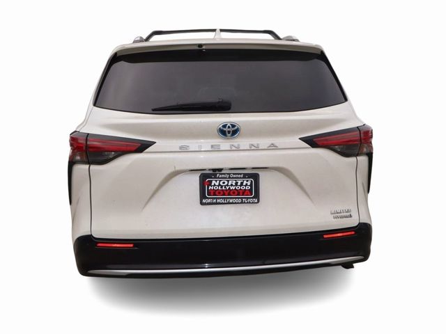 2021 Toyota Sienna Limited