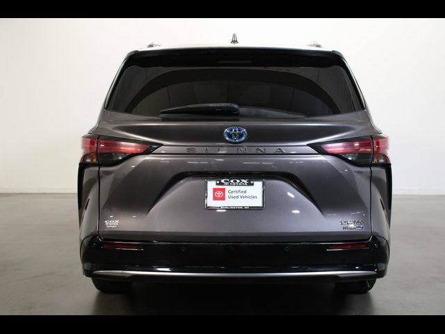 2021 Toyota Sienna Limited