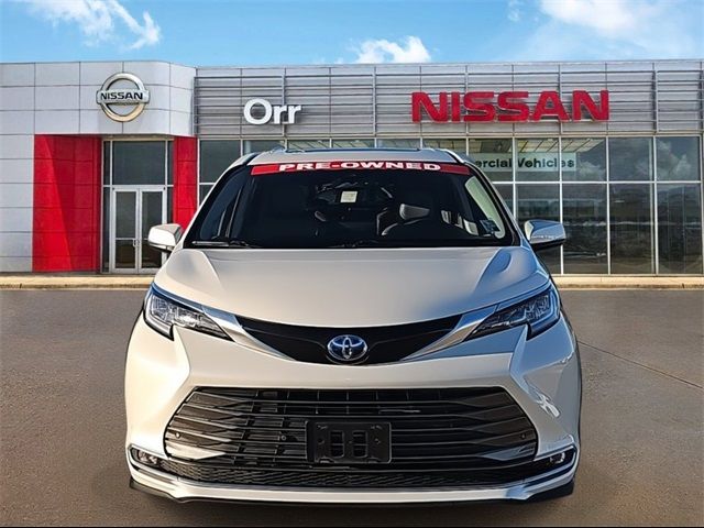 2021 Toyota Sienna Limited