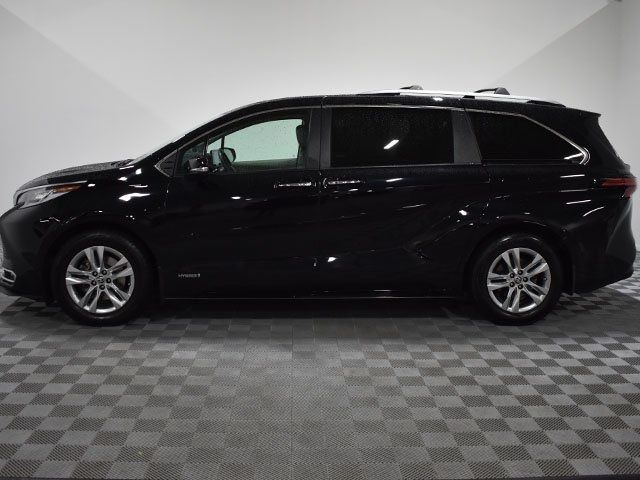 2021 Toyota Sienna Limited