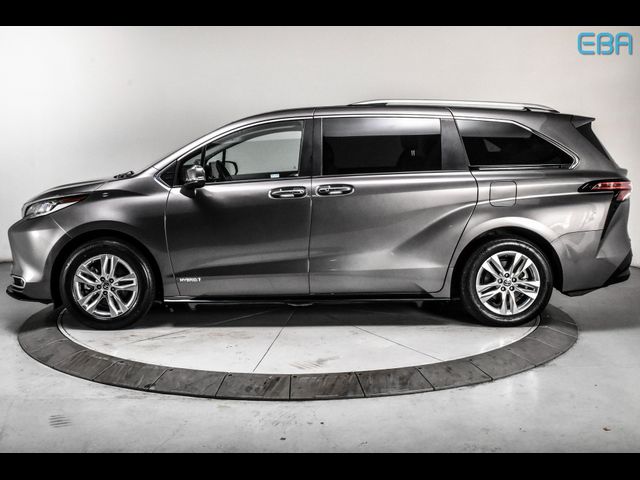 2021 Toyota Sienna Limited