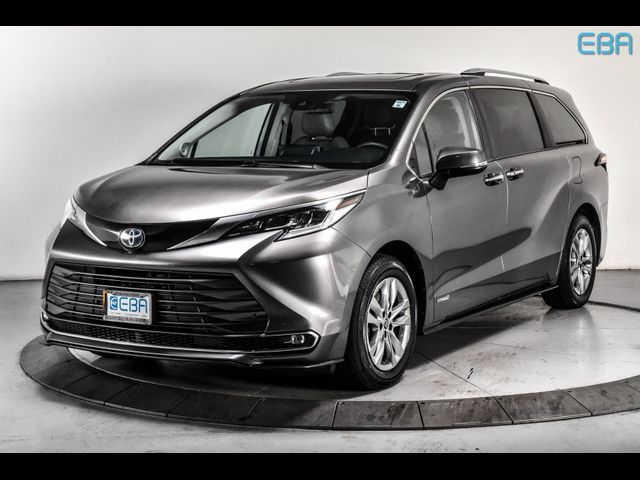 2021 Toyota Sienna Limited