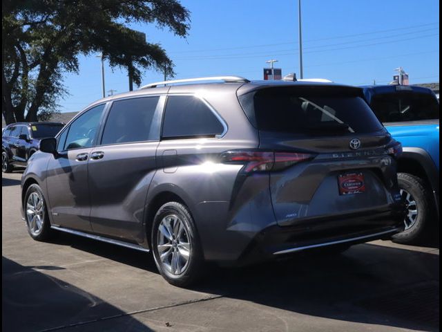 2021 Toyota Sienna Limited