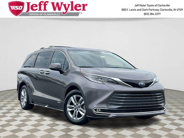 2021 Toyota Sienna Limited