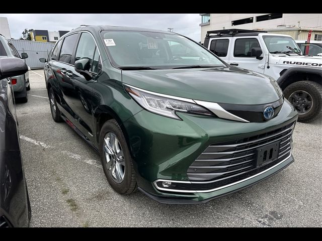 2021 Toyota Sienna Limited