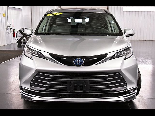 2021 Toyota Sienna Limited