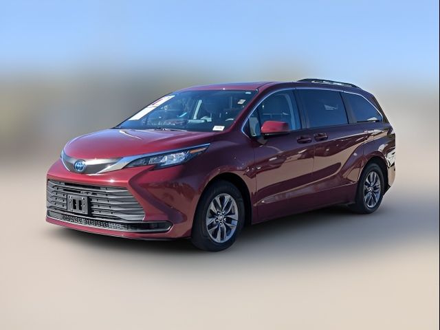 2021 Toyota Sienna LE