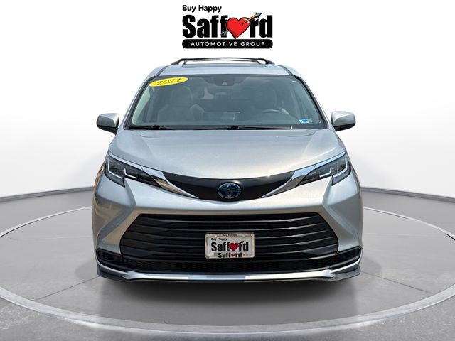 2021 Toyota Sienna LE