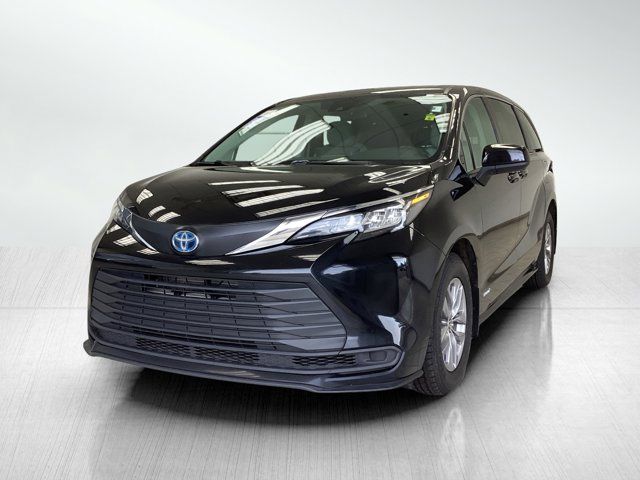 2021 Toyota Sienna LE