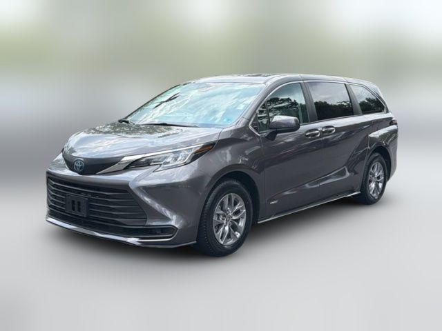 2021 Toyota Sienna LE