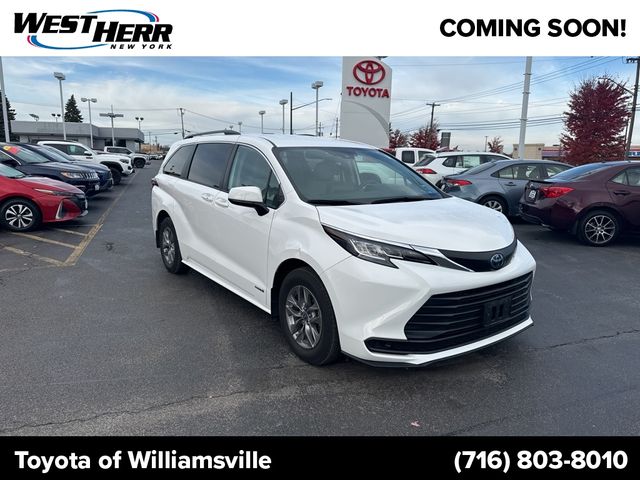 2021 Toyota Sienna LE