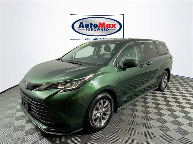 2021 Toyota Sienna LE