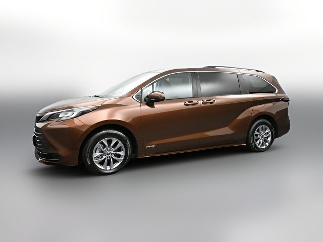 2021 Toyota Sienna LE