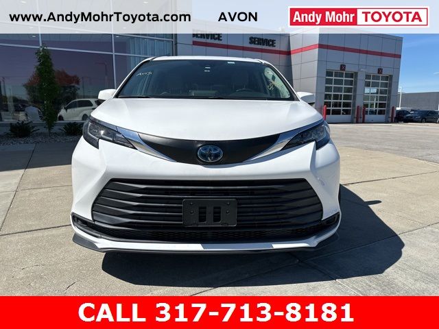 2021 Toyota Sienna LE