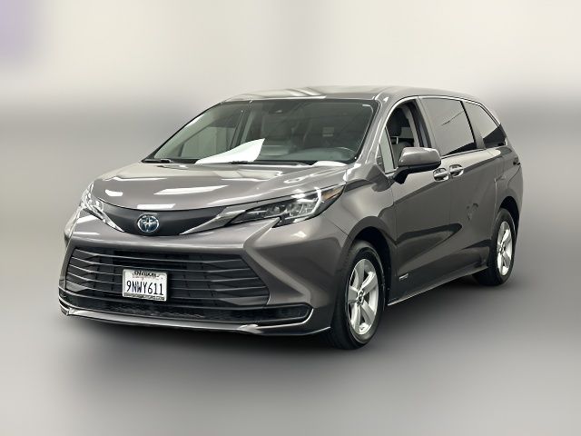 2021 Toyota Sienna LE