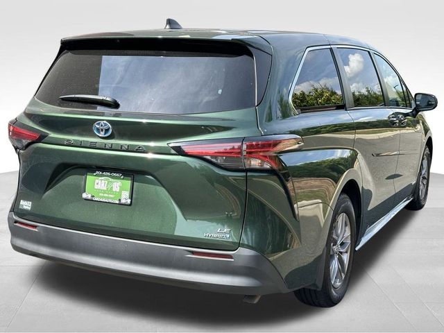 2021 Toyota Sienna LE