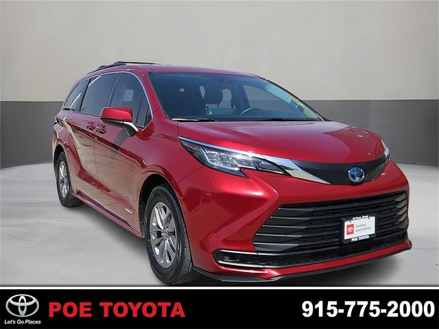 2021 Toyota Sienna LE