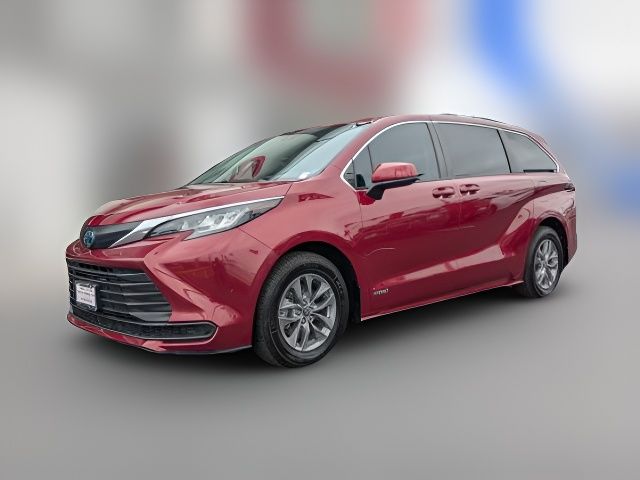 2021 Toyota Sienna LE