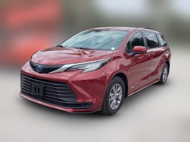 2021 Toyota Sienna LE