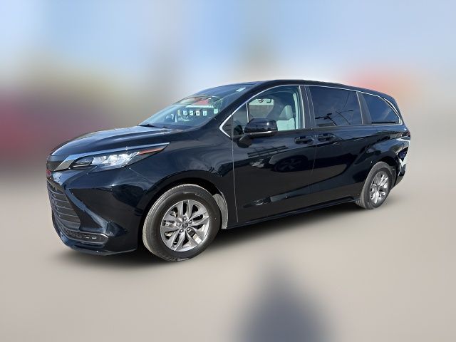 2021 Toyota Sienna LE