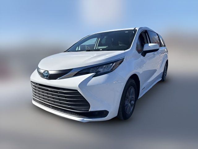 2021 Toyota Sienna LE