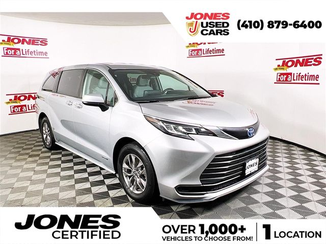 2021 Toyota Sienna LE