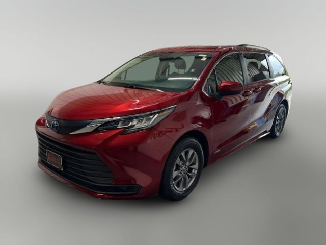 2021 Toyota Sienna LE