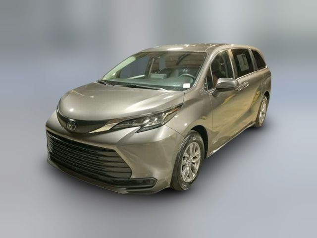 2021 Toyota Sienna LE