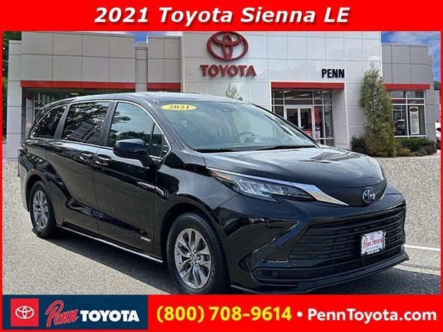 2021 Toyota Sienna LE