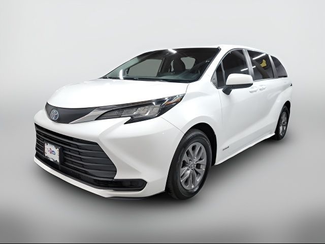 2021 Toyota Sienna LE