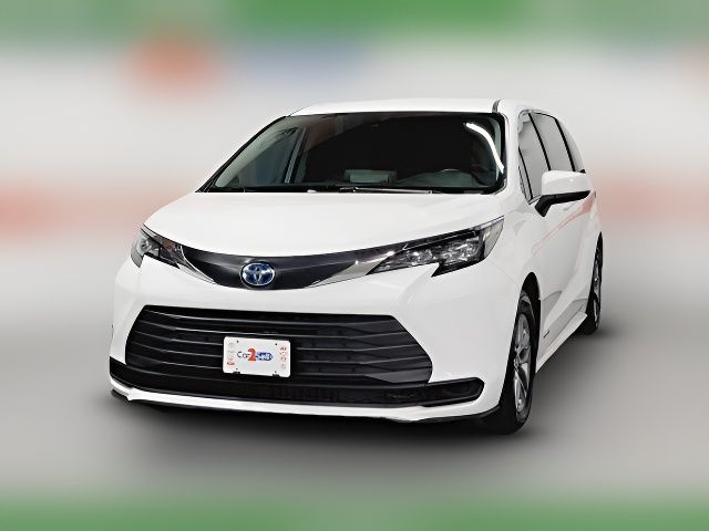 2021 Toyota Sienna LE