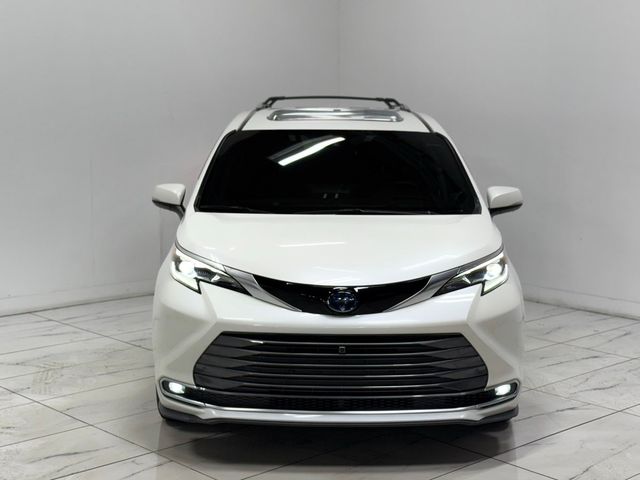 2021 Toyota Sienna Limited