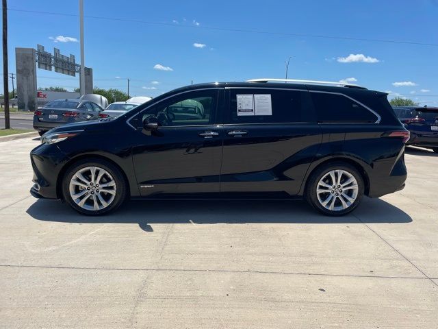 2021 Toyota Sienna Limited