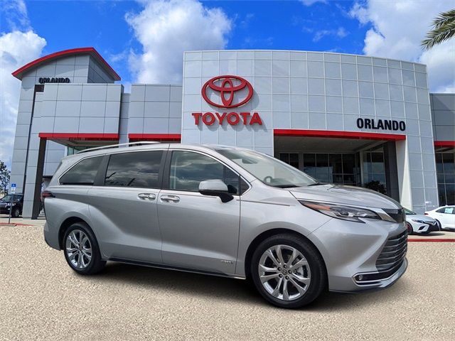 2021 Toyota Sienna Limited