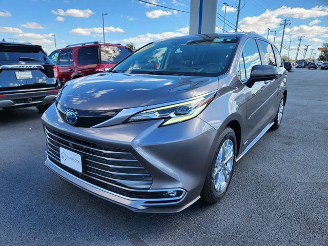 2021 Toyota Sienna Limited