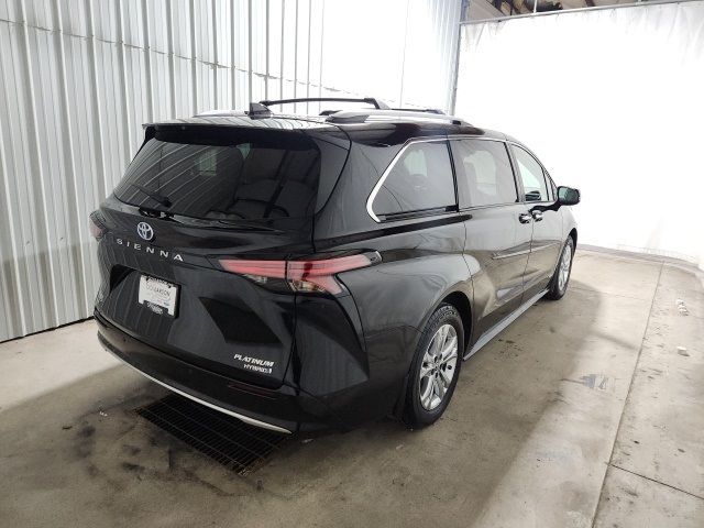 2021 Toyota Sienna Limited