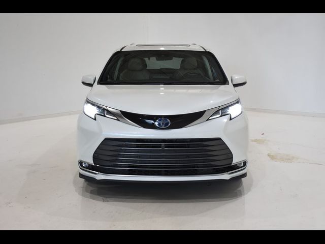 2021 Toyota Sienna Limited