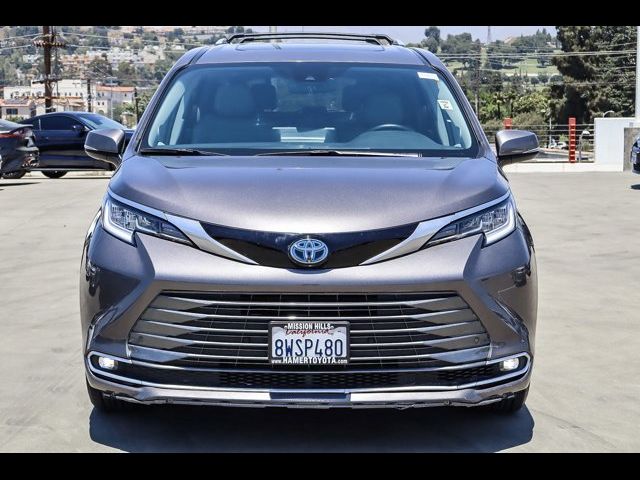 2021 Toyota Sienna Limited