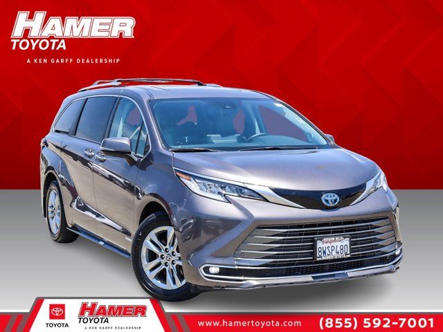 2021 Toyota Sienna Limited