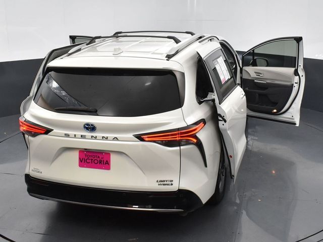 2021 Toyota Sienna Limited