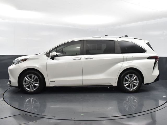 2021 Toyota Sienna Limited