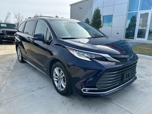 2021 Toyota Sienna Limited