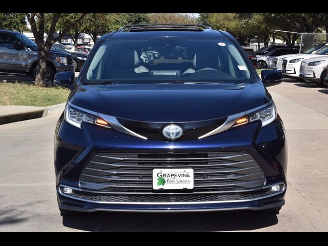 2021 Toyota Sienna Limited