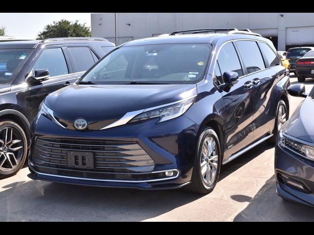 2021 Toyota Sienna Limited