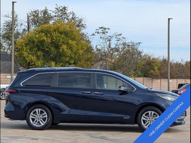 2021 Toyota Sienna Limited