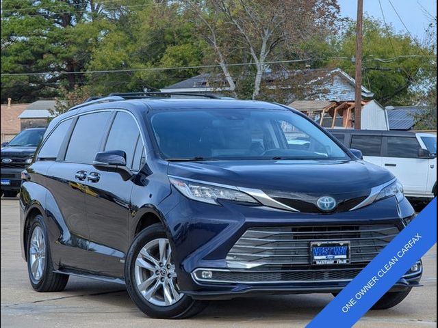 2021 Toyota Sienna Limited