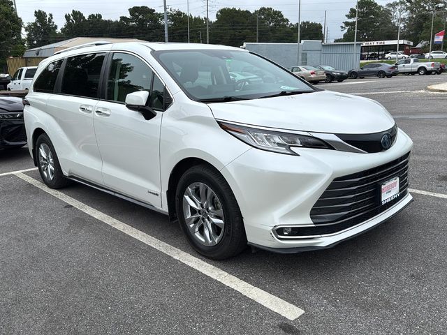 2021 Toyota Sienna Limited